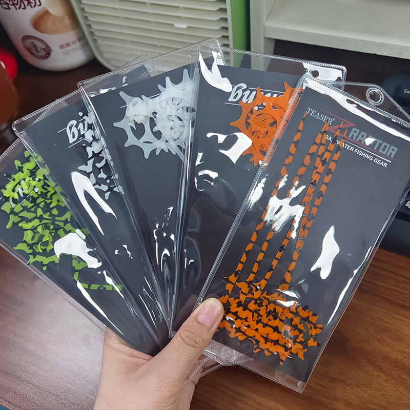 TEASER 5pcs SKIRT-18 145mm Sil - Fishing Lure Jig recensione e prezzo